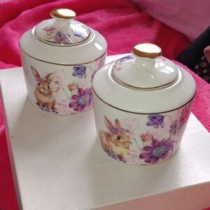 New floral jar with lid Jar